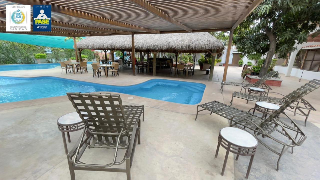 Hotel Maioris Navolato San Pedro  Екстер'єр фото