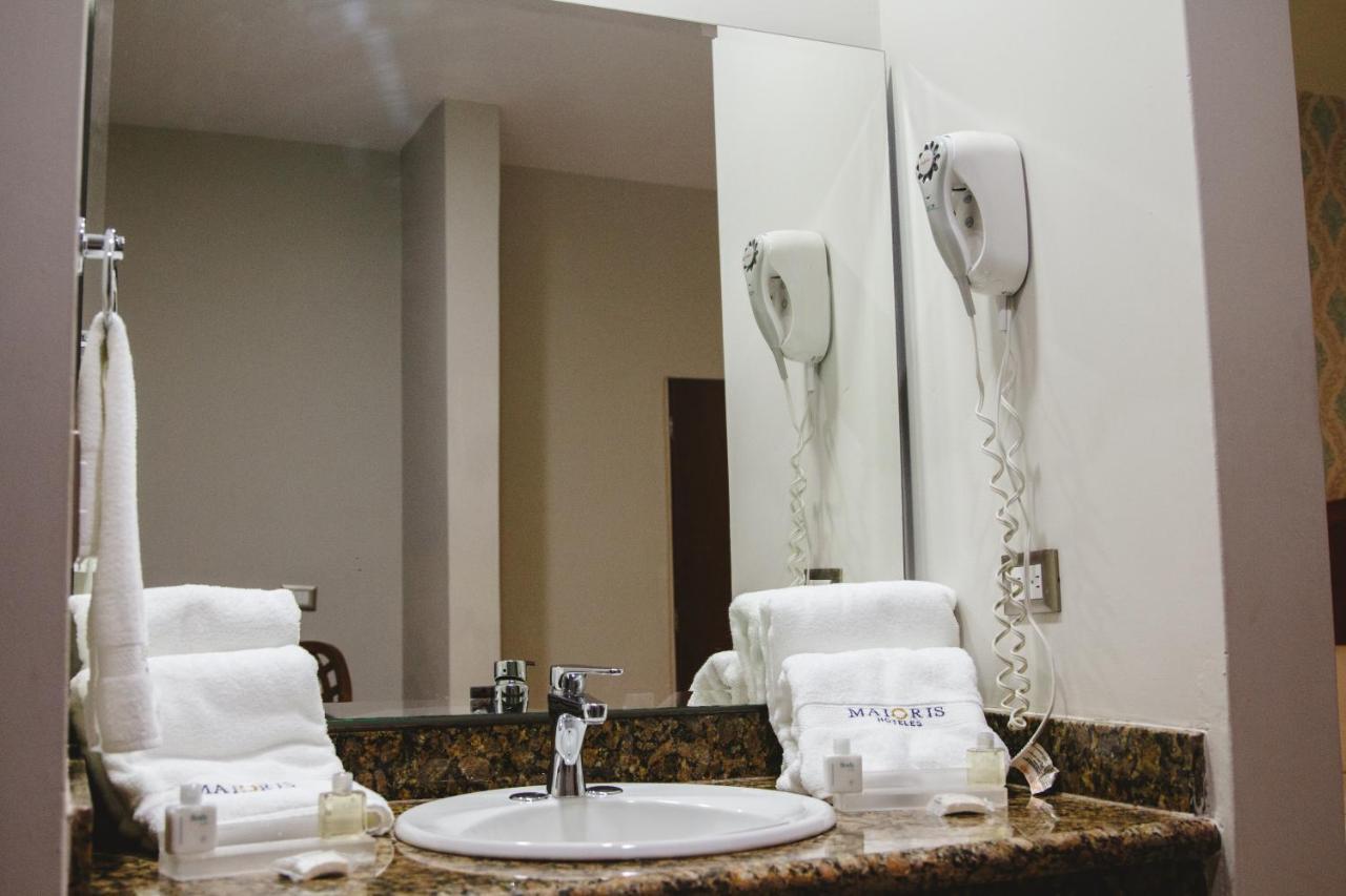 Hotel Maioris Navolato San Pedro  Екстер'єр фото